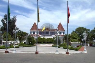 Vì sao các tỉnh đua nhau xin mở casino?